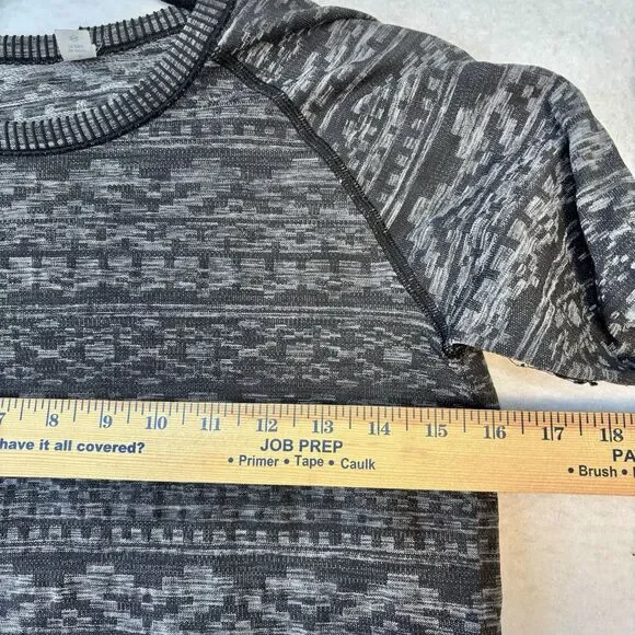 Lululemon Rest Less Pullover Top Heathered Black Colorway Thumb Holes - Picture 5 of 7